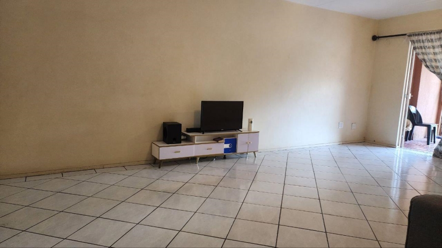 3 Bedroom Property for Sale in Safari Gardens North West